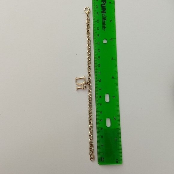 Gold Chain Bracelet - Picture 3 of 5